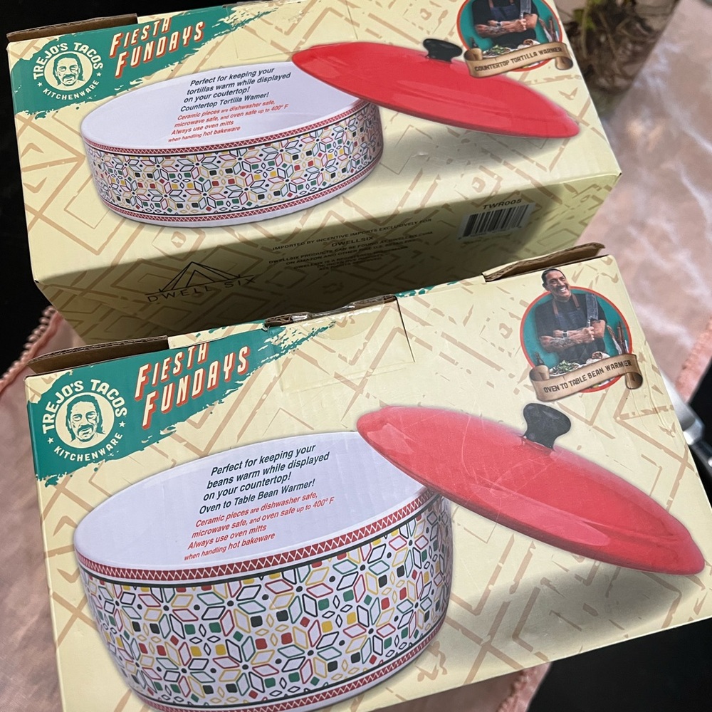 Danny Trejos taco serving ceramic tortilla & bean bowl w/lid colorful new Fiesta